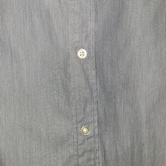 Banana Republic Men's Size Large Button Up Shirt - Picture 5 of 10
